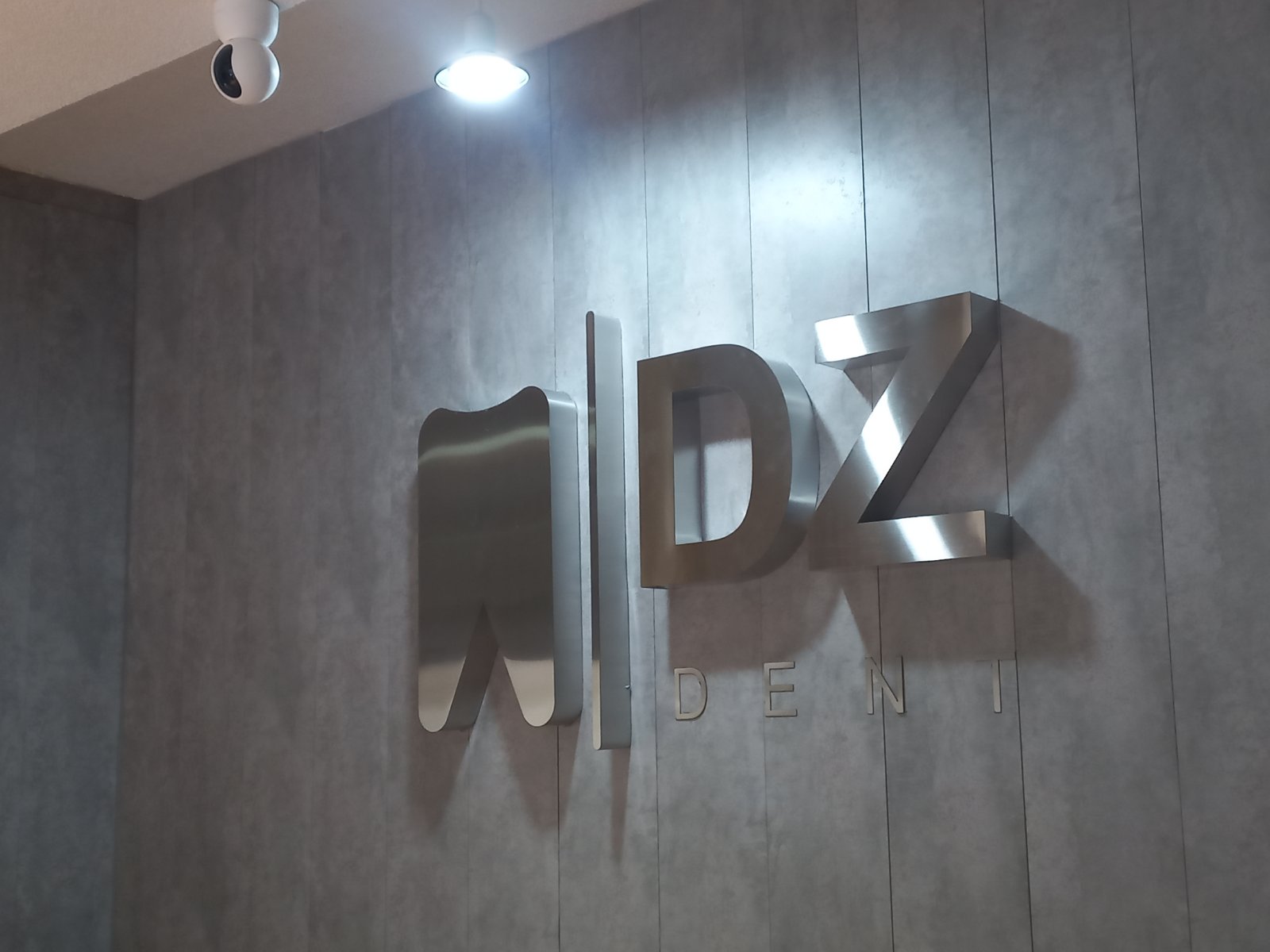 Hapësirë Tregtare - Dizajn Interieri A and A Project